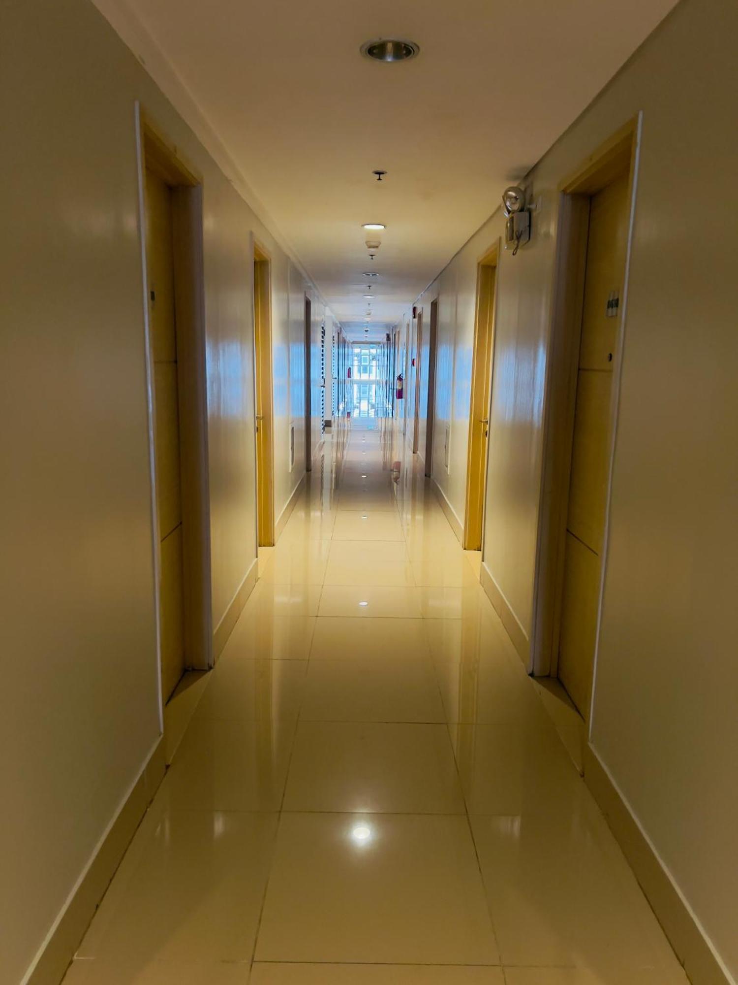 Sea Residence Moa - Paul Manila Exterior photo